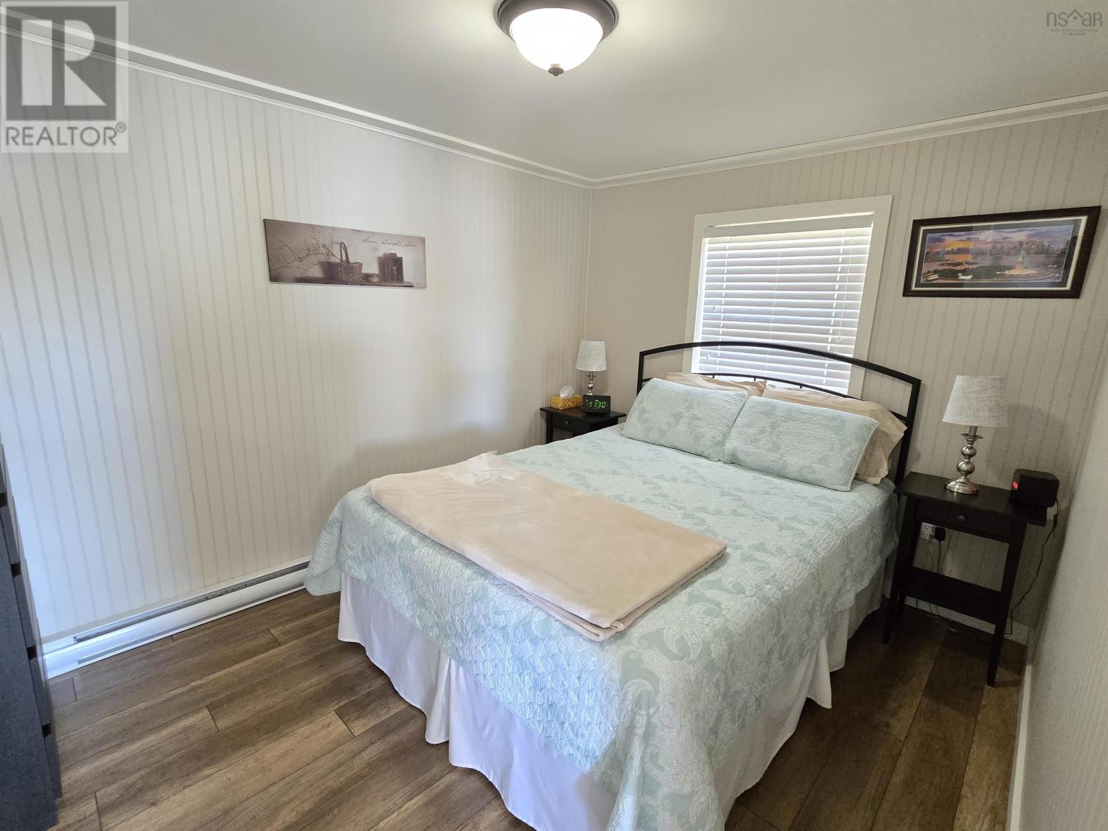 110 McBunt Drive - 21