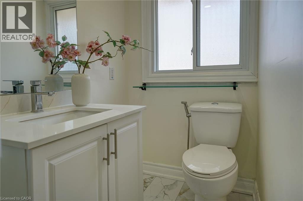 207 CHRISTOPHER Drive, Cambridge, Ontario, N1R4S6 — Photo 21