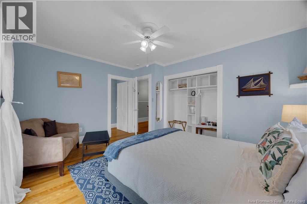 364 Montague - Image 29