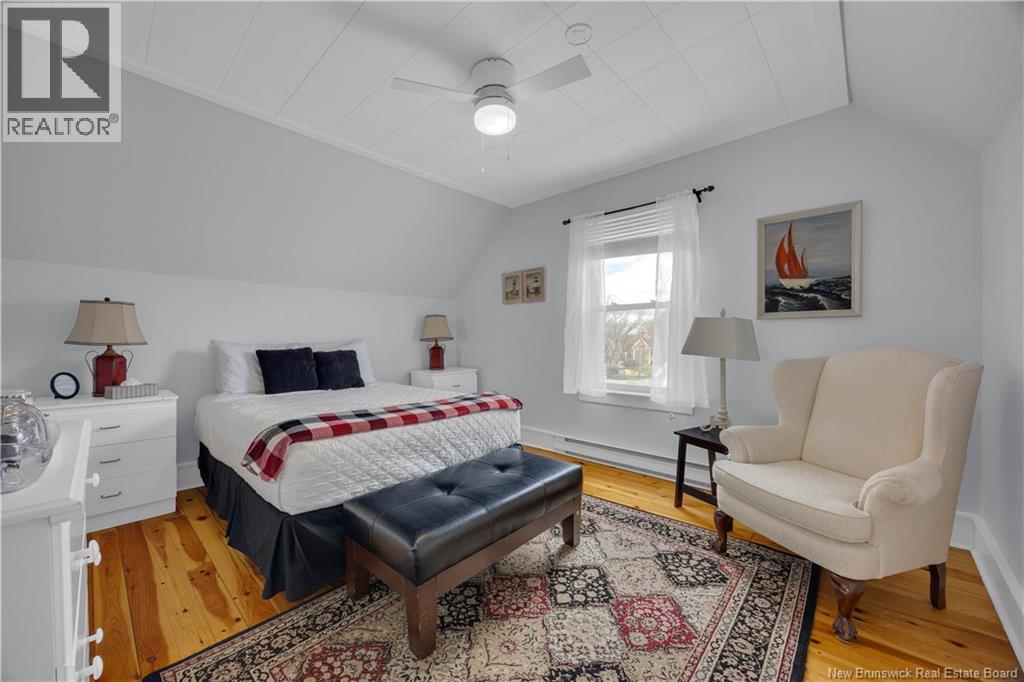 364 Montague - Image 38