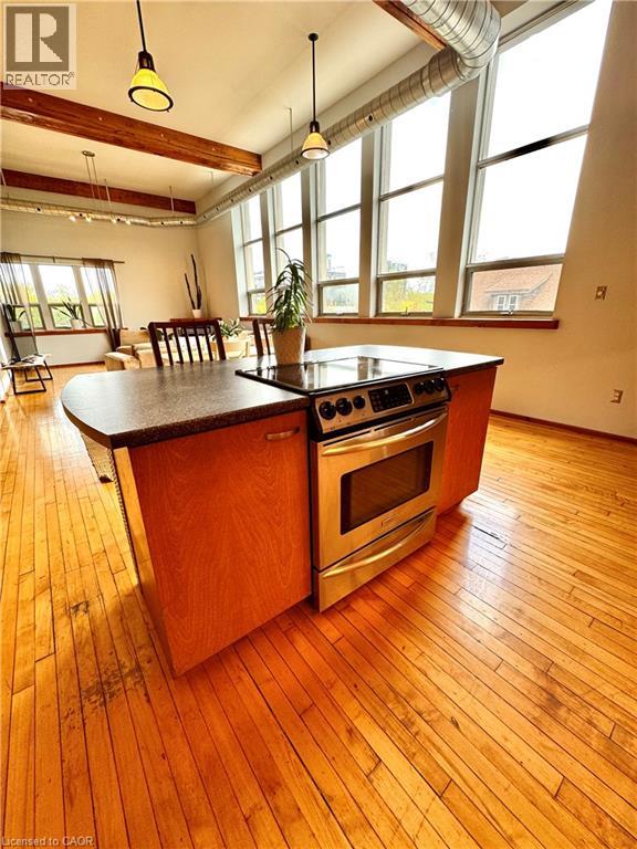 357 HUNTER Street W Unit# 32, Hamilton, Ontario, L8P1S6 — Photo 5