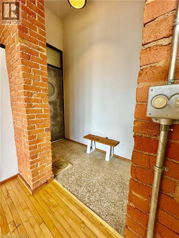 357 HUNTER Street W Unit# 32, Hamilton, Ontario, L8P1S6 — Photo 8