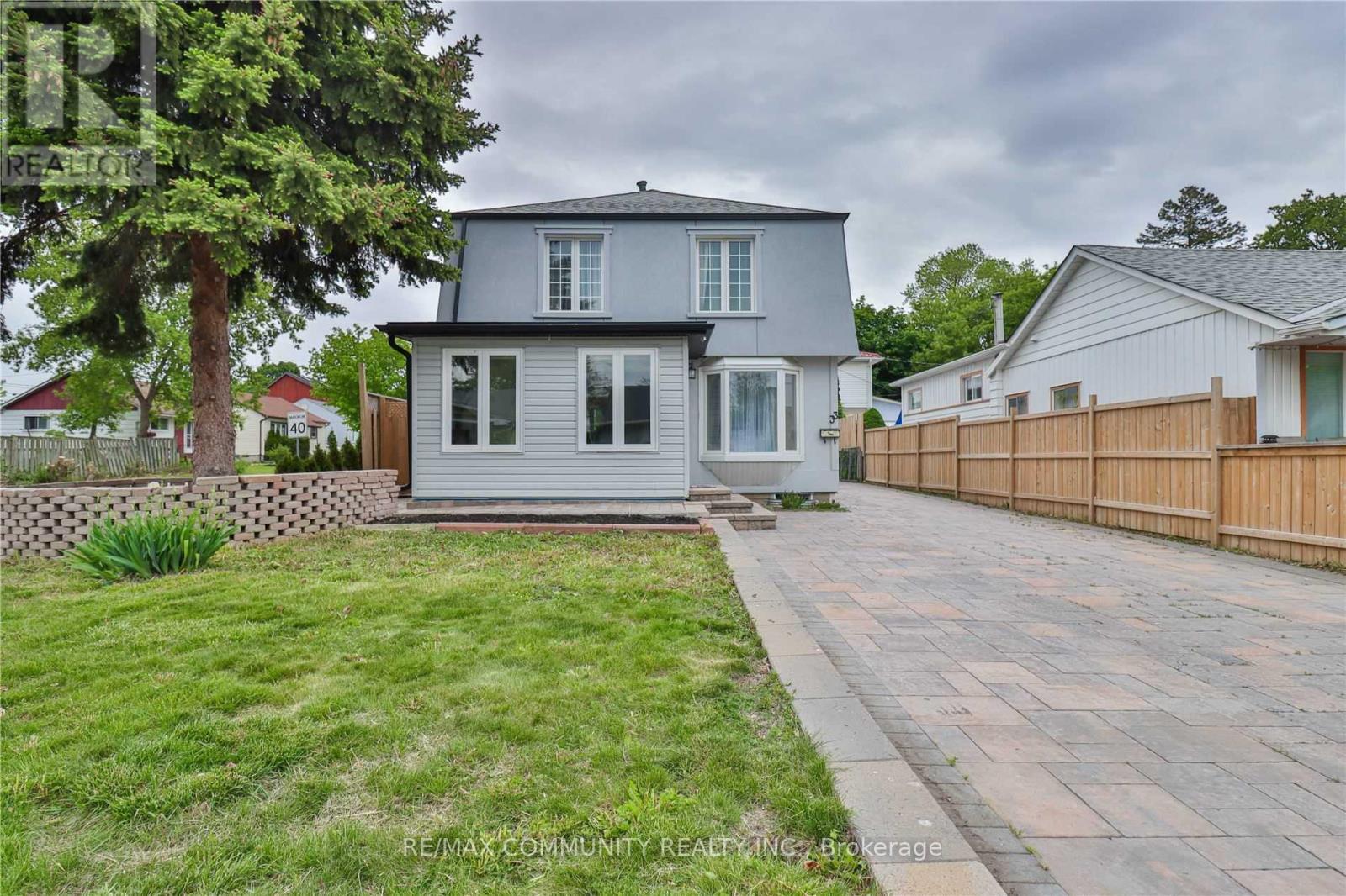 33 WINDSOR AVENUE - 1