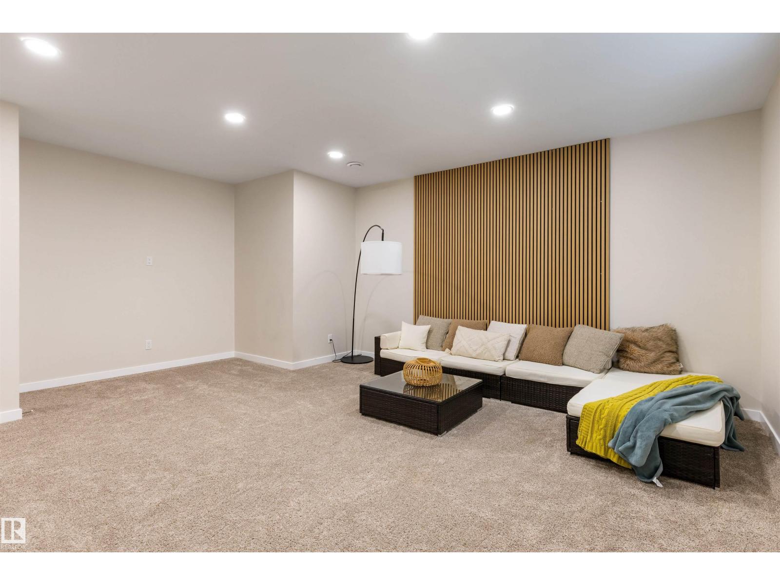 4853 KINNEY RD SW - 32