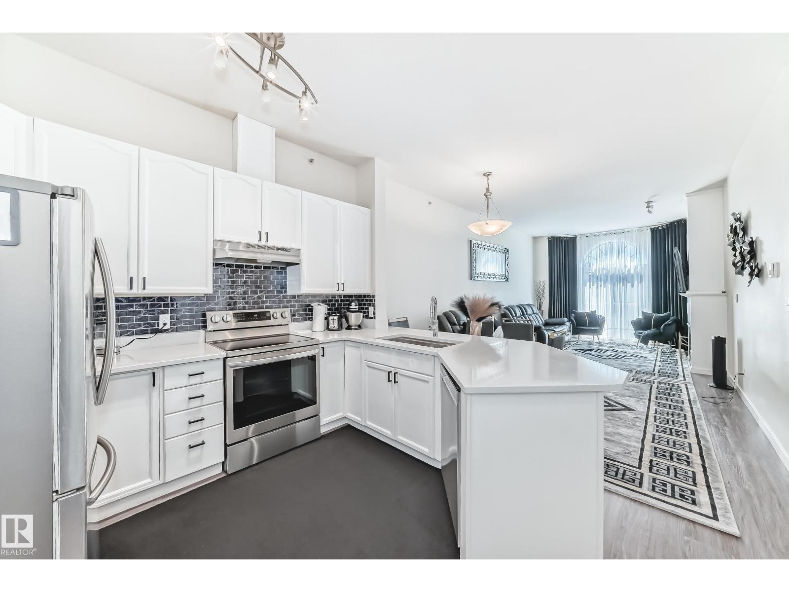 #424 4312 139 AV NW - 5