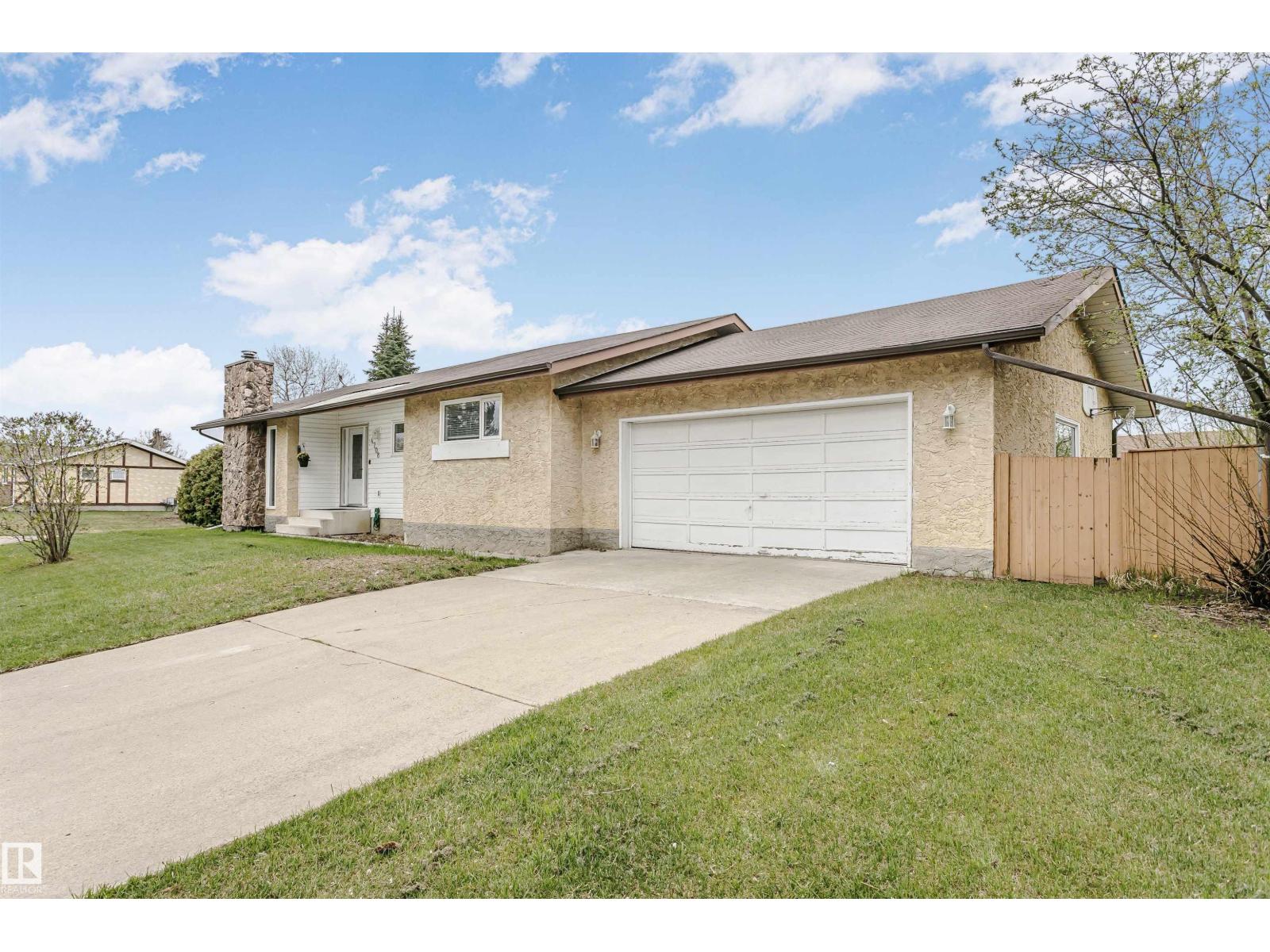 4708 45 ST - Image 2