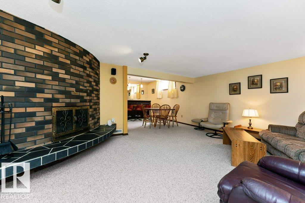 6719 31A AV NW - 47