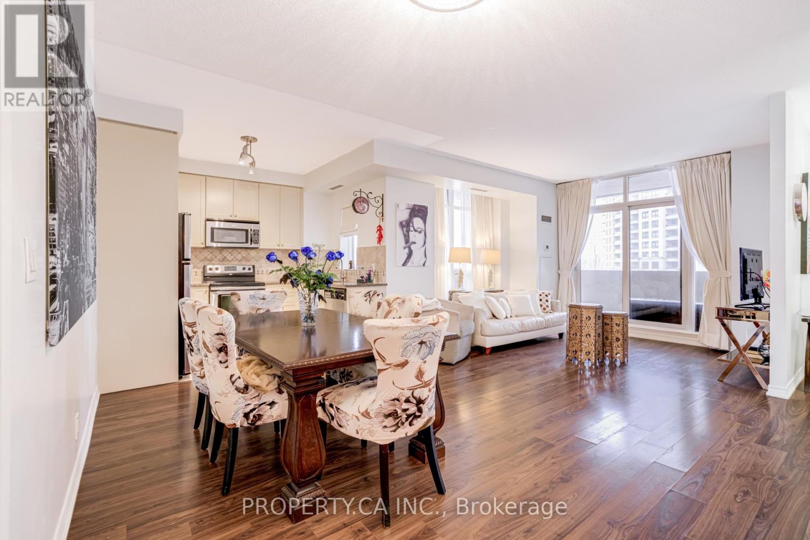 #305 9235 JANE STREET - 1