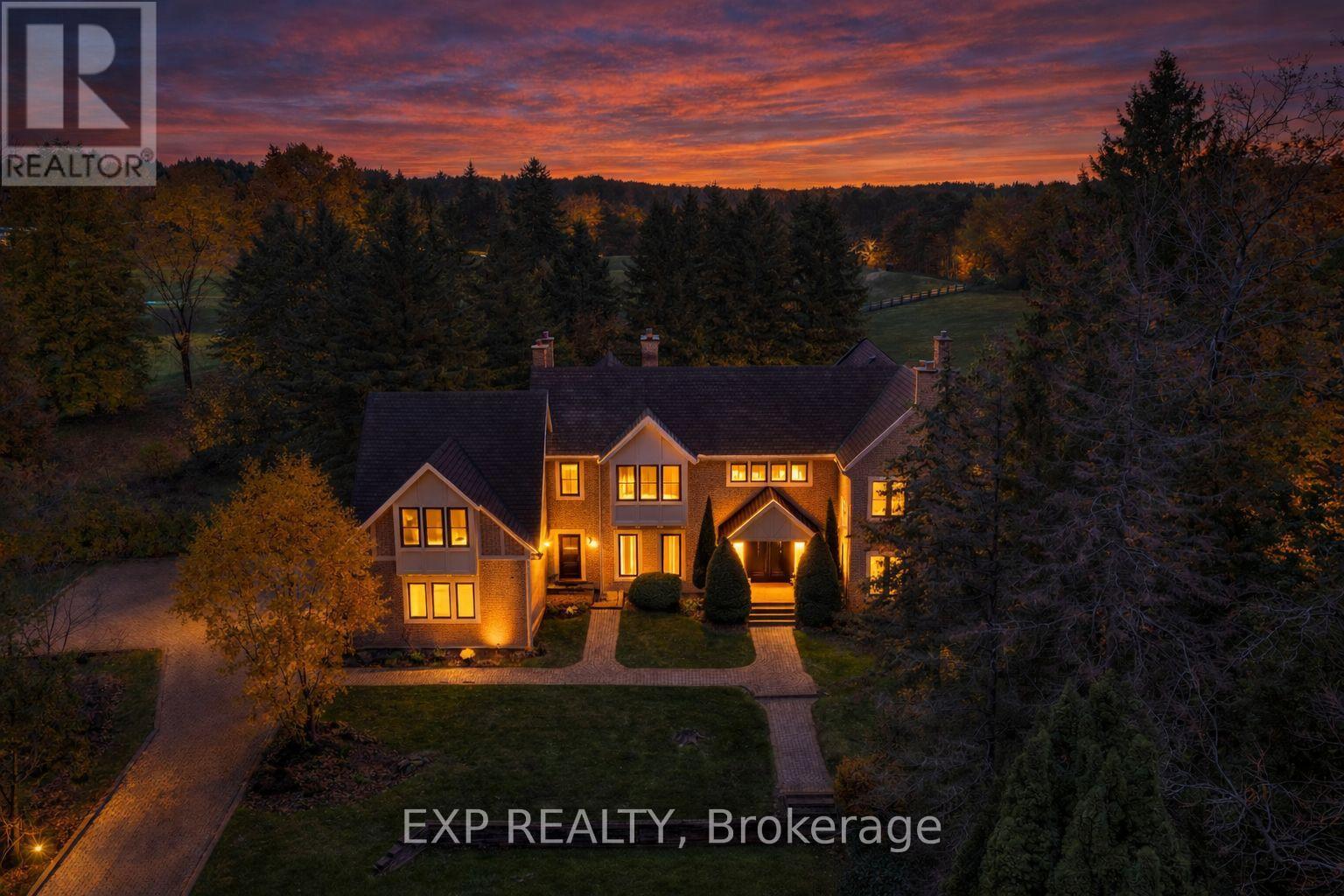 Photo of 15 JARVIS AVENUE
