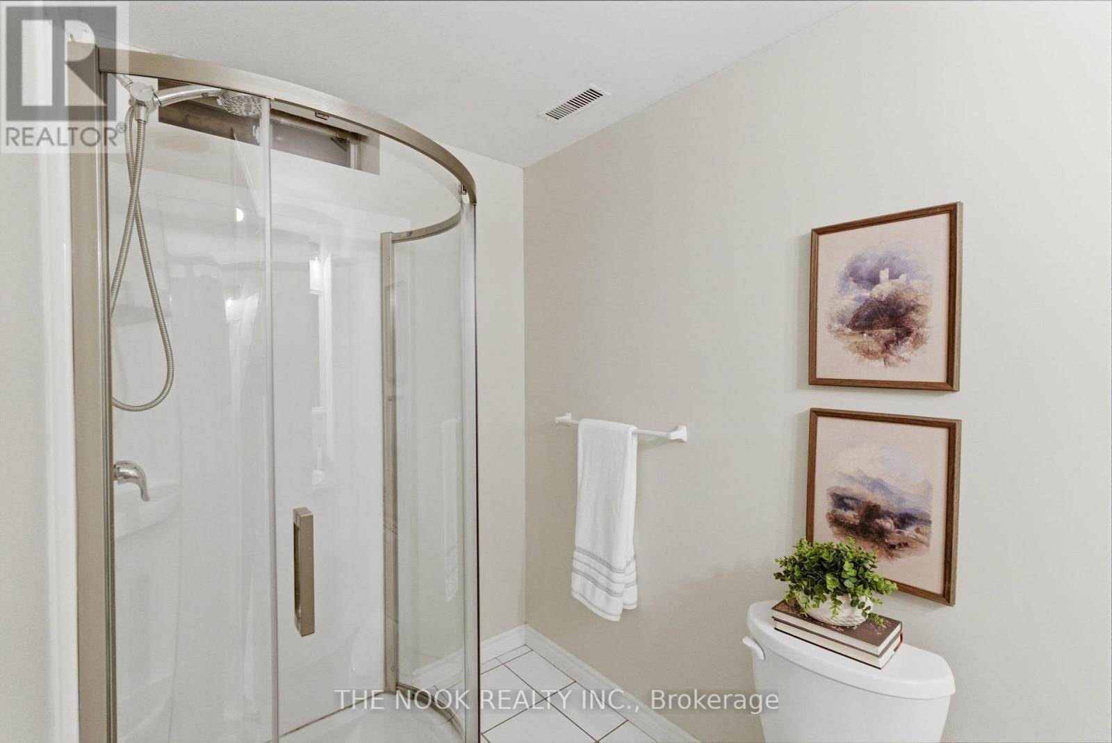 1139 RIDGEMOUNT BOULEVARD - 36