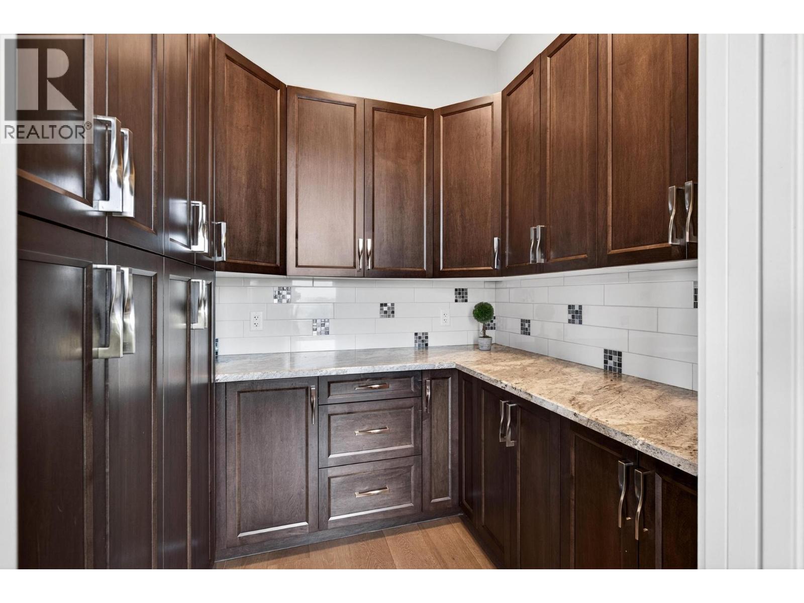 3357 Hihannah View - 31