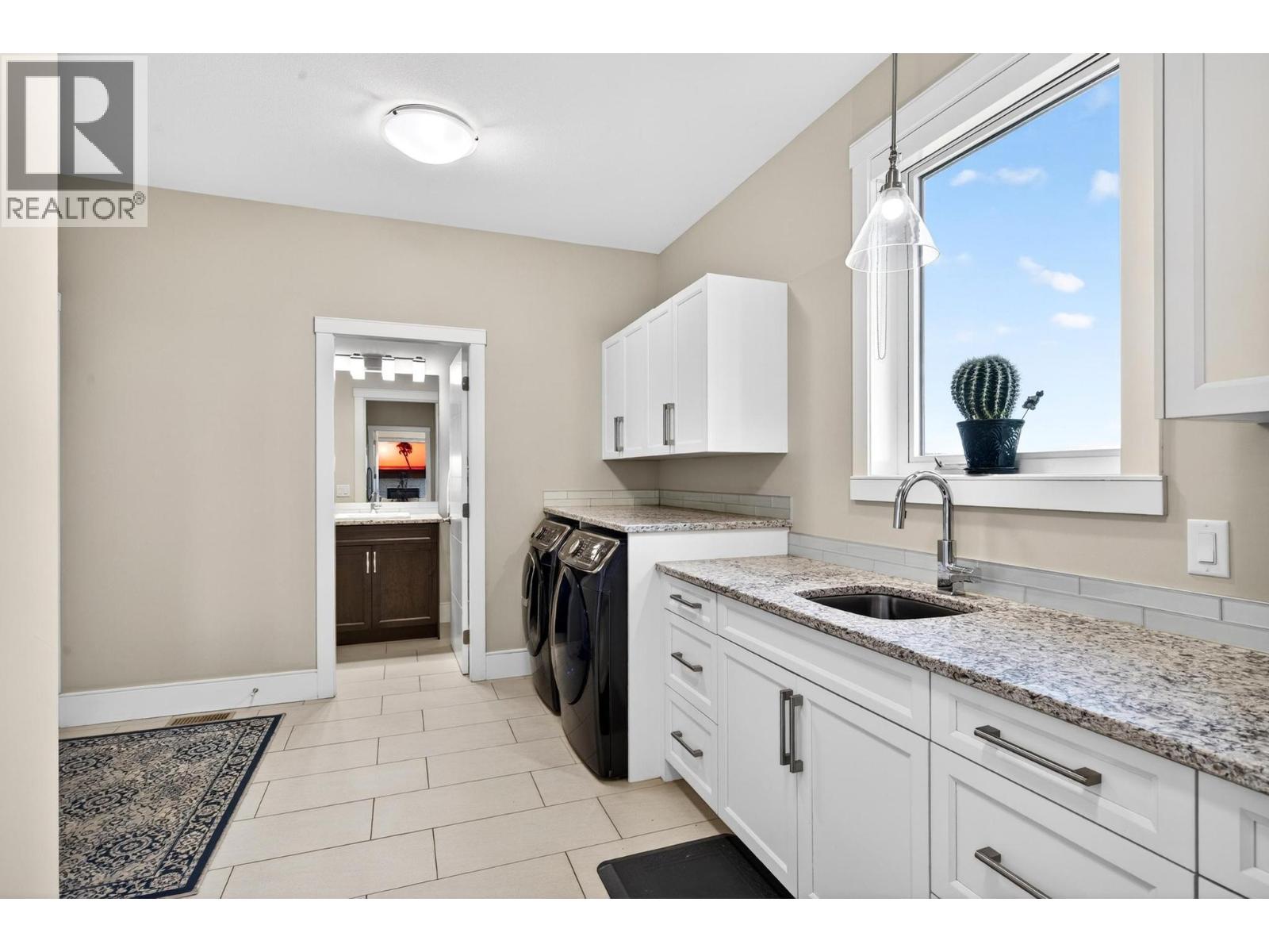 3357 Hihannah View - 32