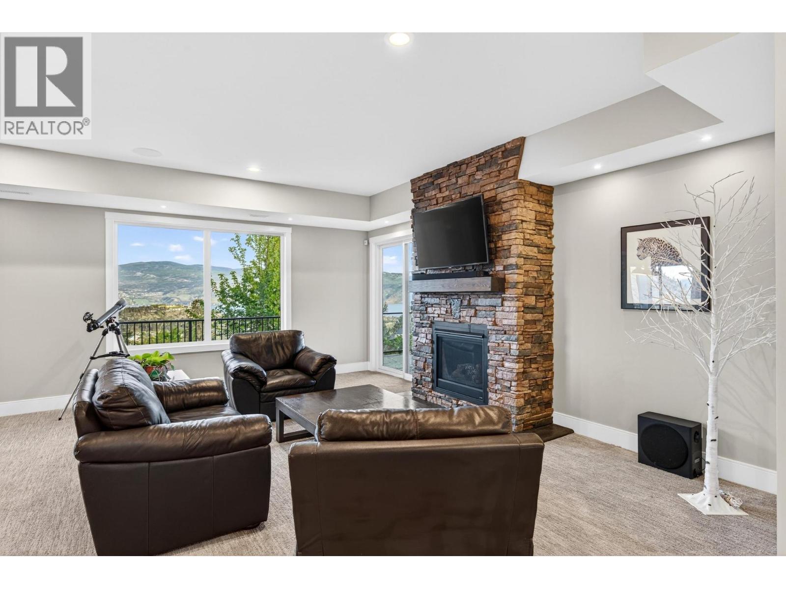 3357 Hihannah View, West Kelowna