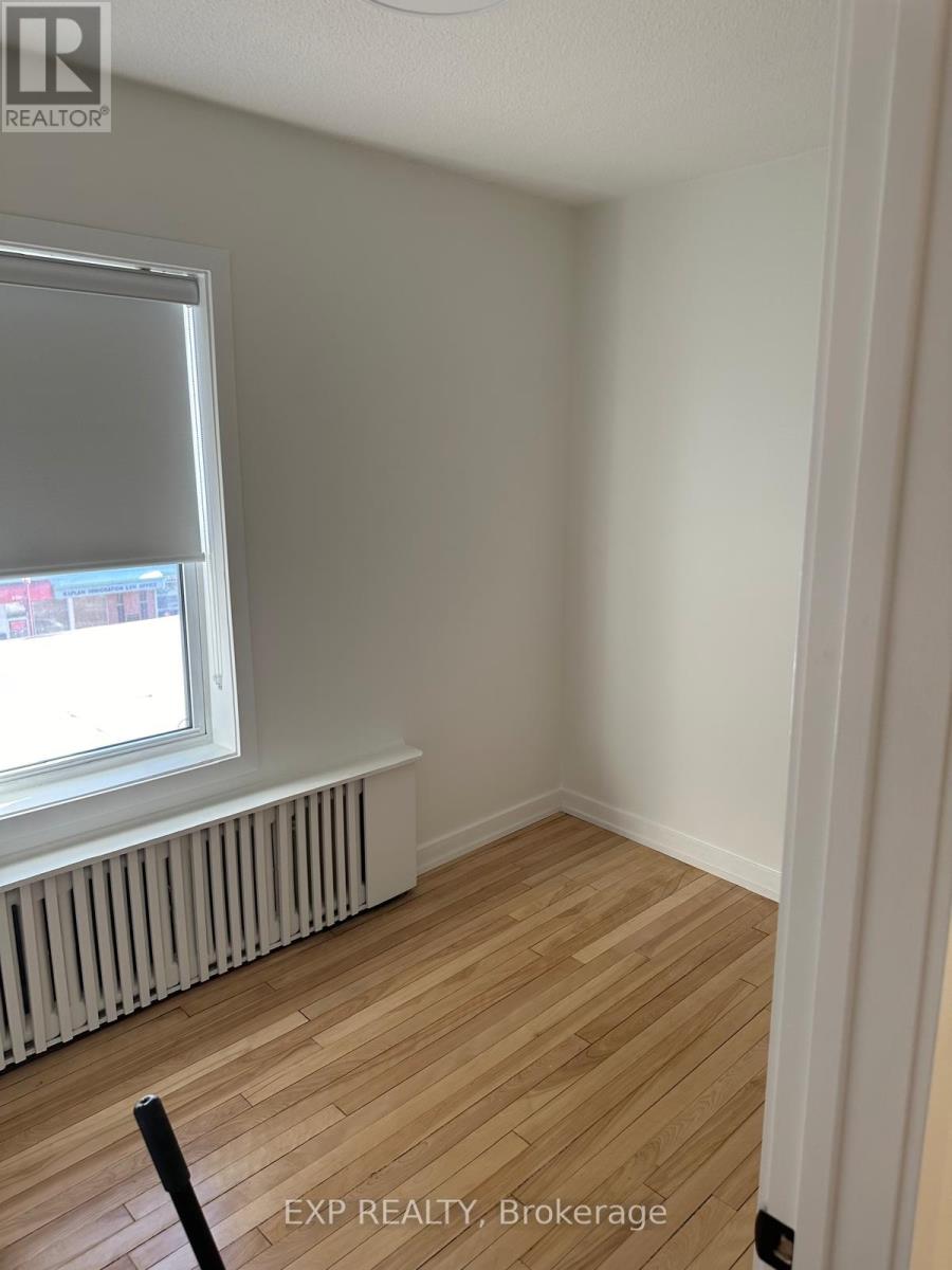 118 ROCHESTER STREET - 11
