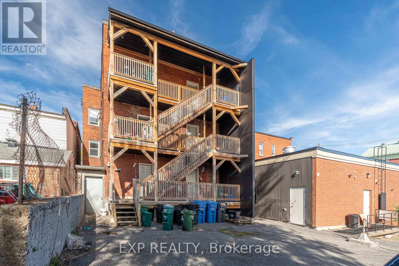 118 ROCHESTER STREET - 23