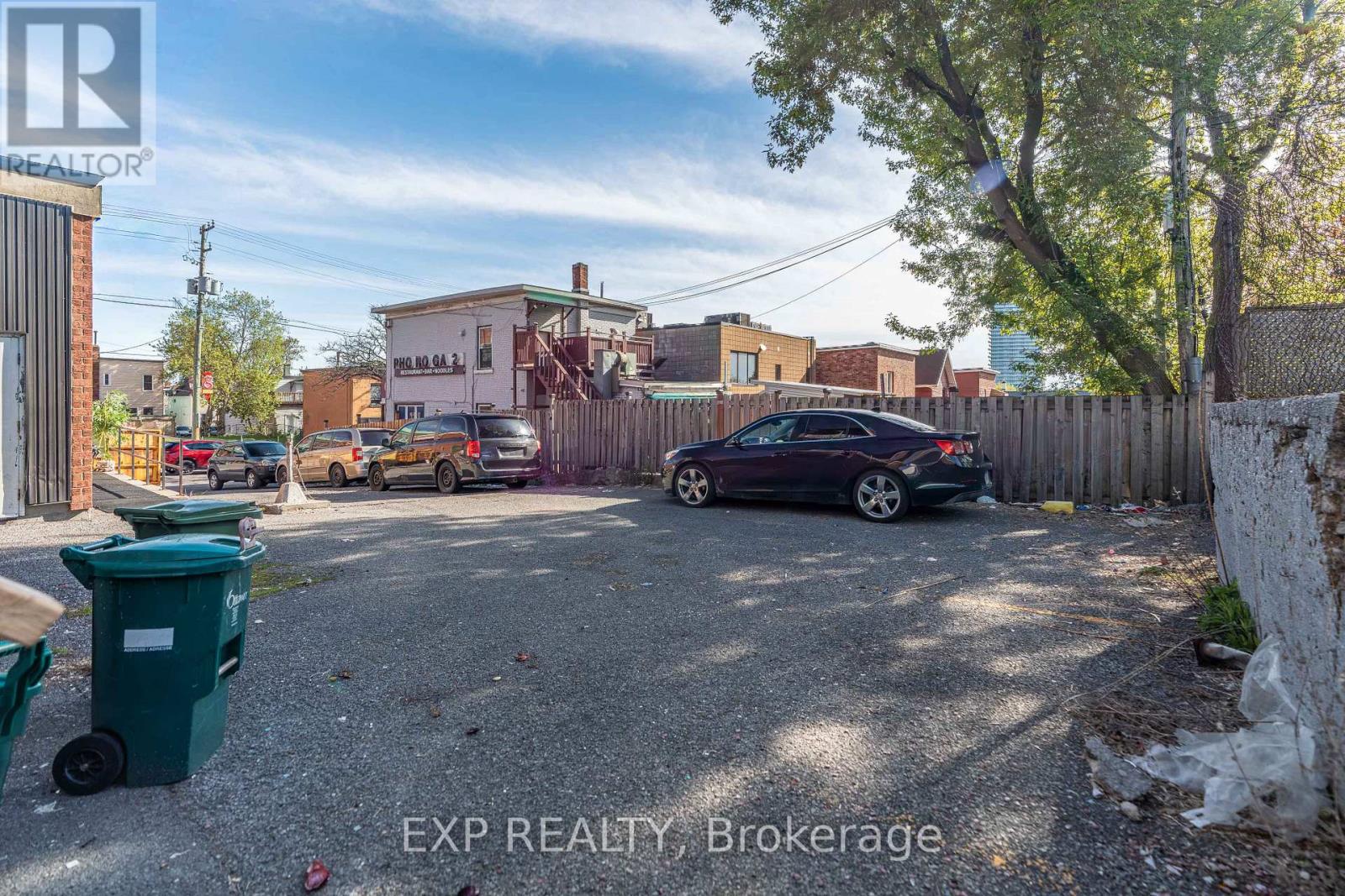 118 ROCHESTER STREET - 26