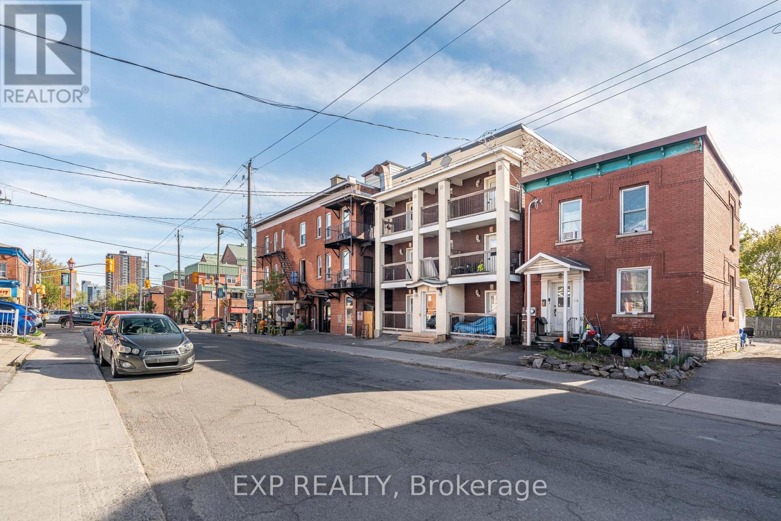 118 ROCHESTER STREET - 4