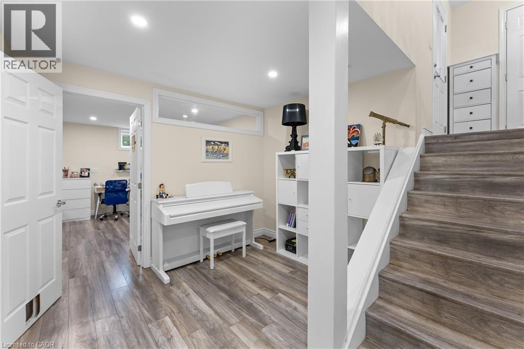 6447 KENDALE Court, Niagara Falls, Ontario, L2H1Z2 — Photo 30