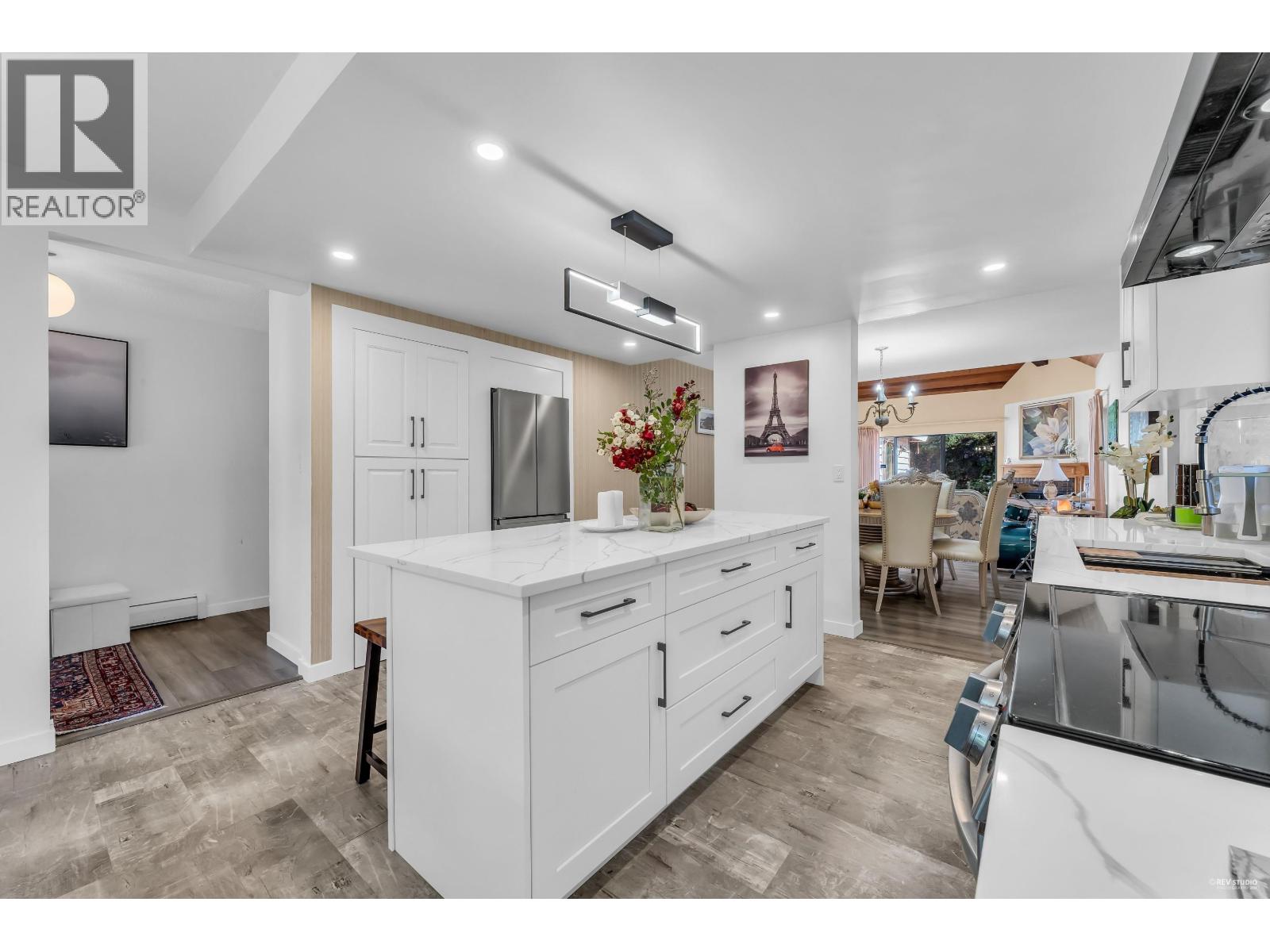 1040 JEFFERSON AVENUE, West Vancouver