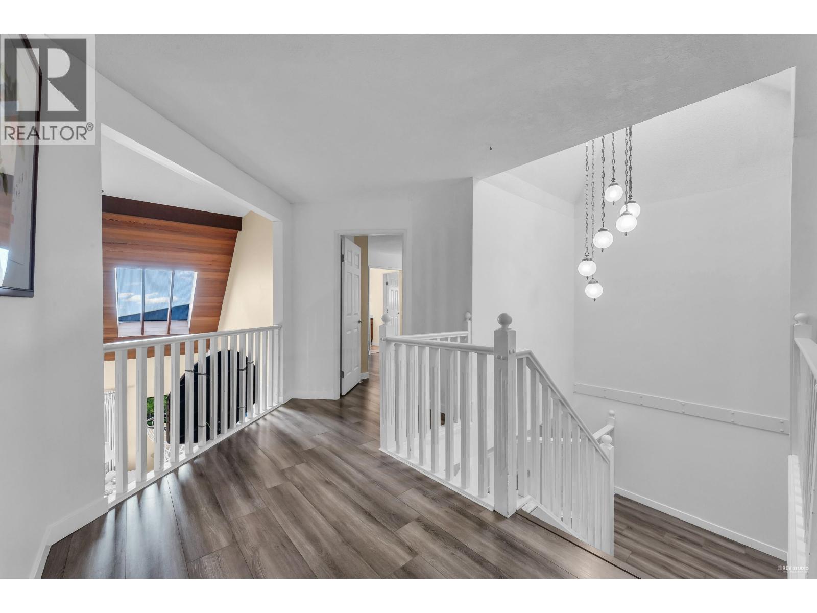 1040 JEFFERSON AVENUE, West Vancouver
