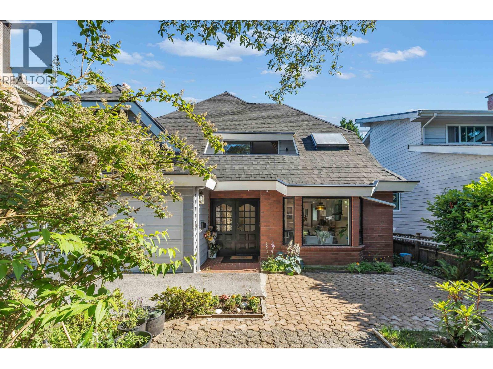 1040 JEFFERSON AVENUE, West Vancouver