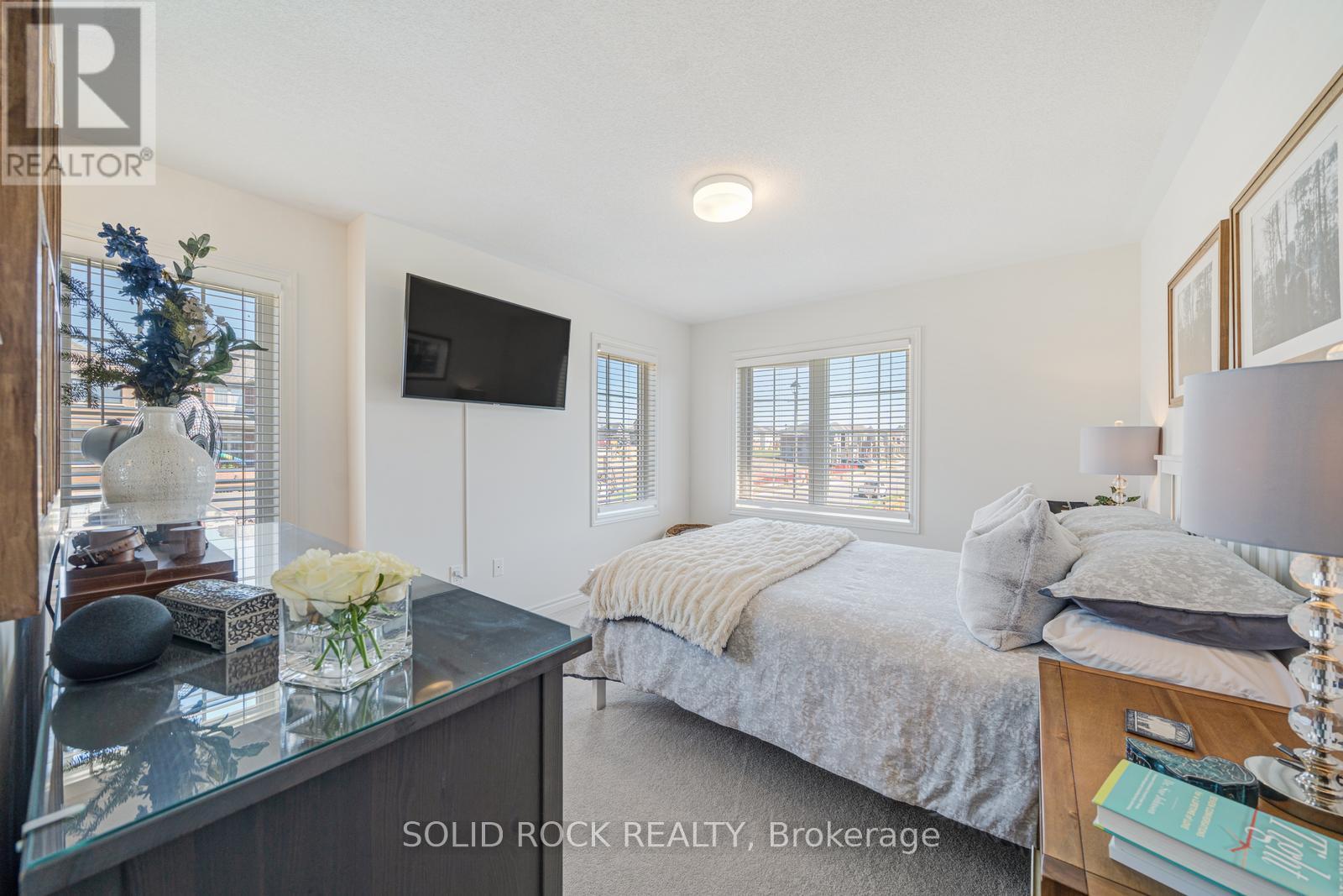 415 TREVOR STREET - 27