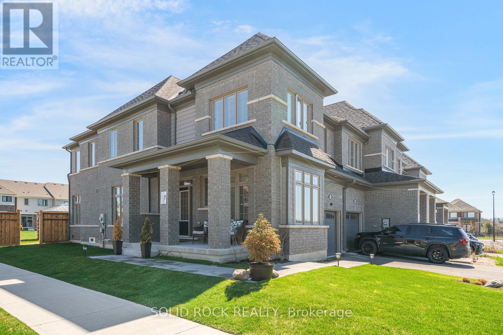 415 TREVOR STREET - 3