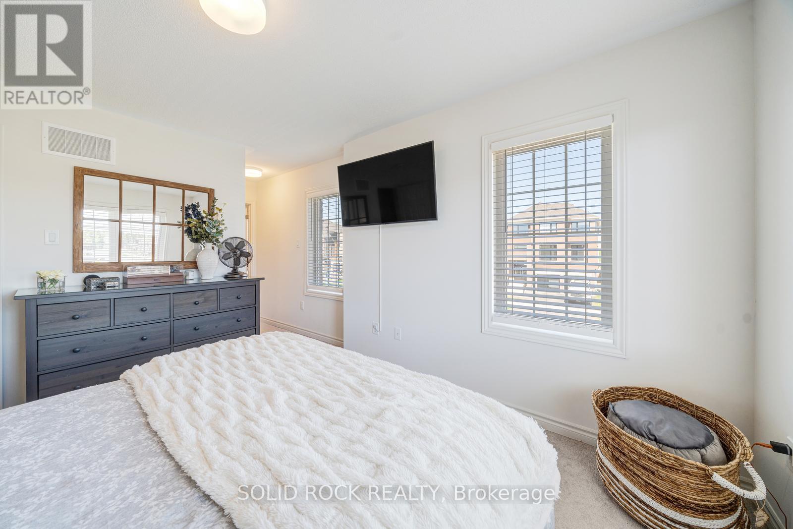 415 TREVOR STREET - 30