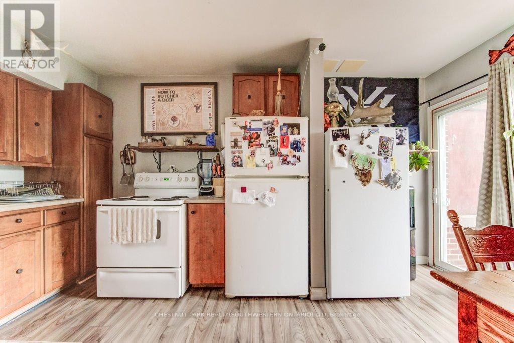 56 LILAC STREET - 21