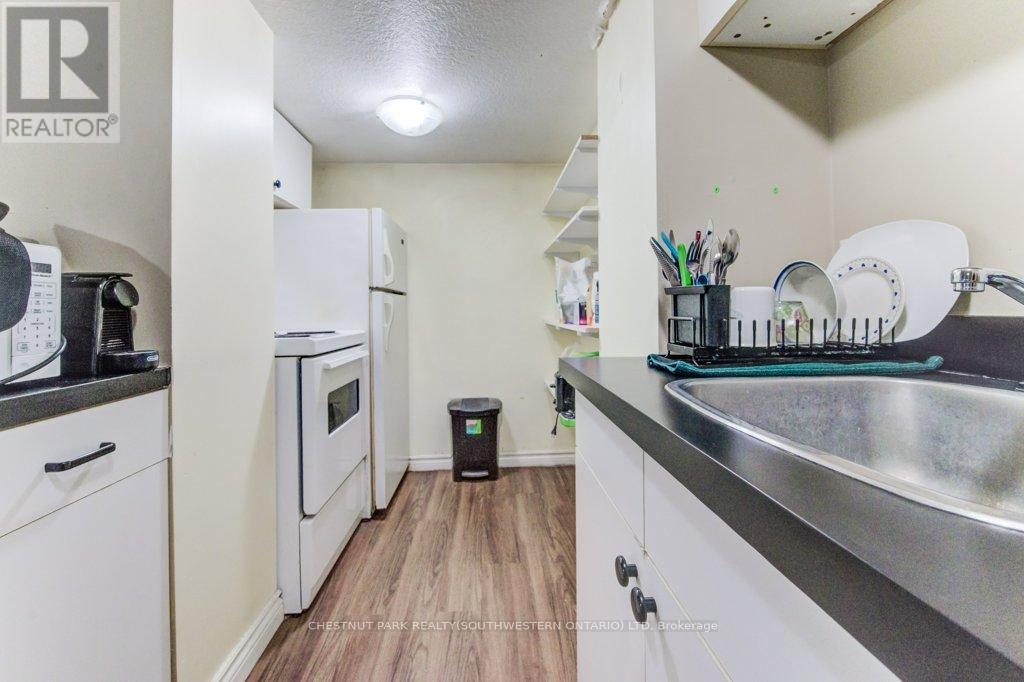 56 LILAC STREET - 41