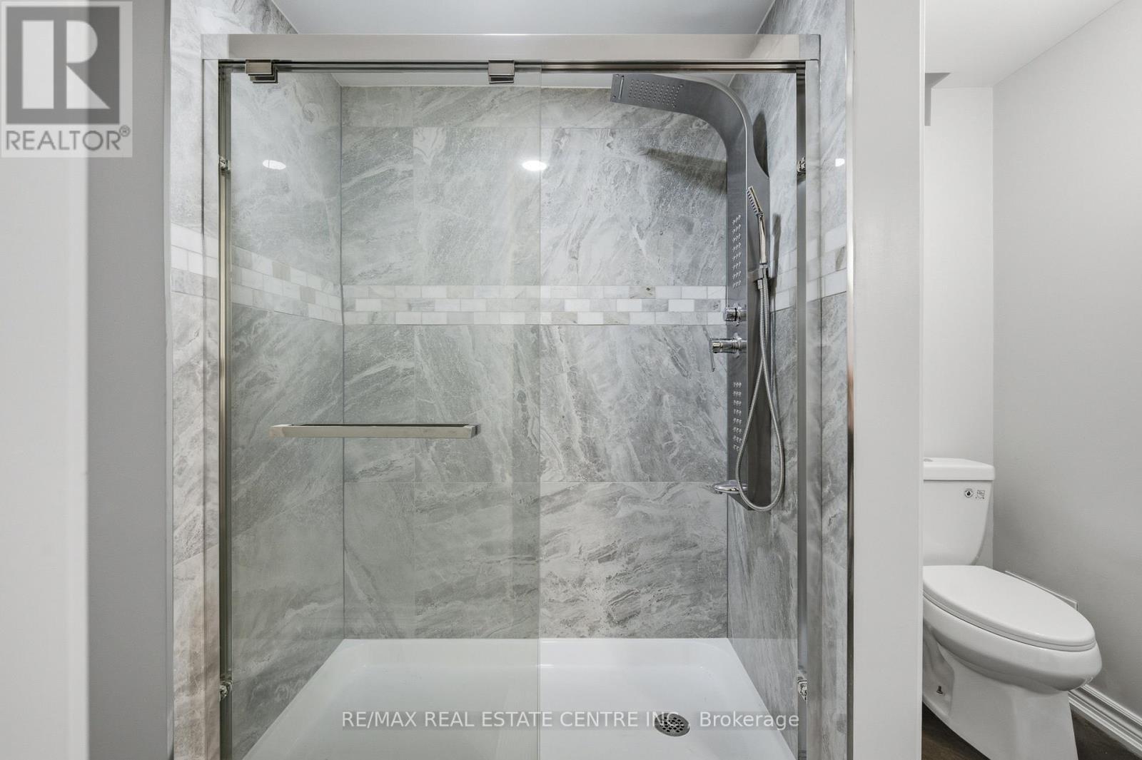 75 HANDORF DRIVE - 39