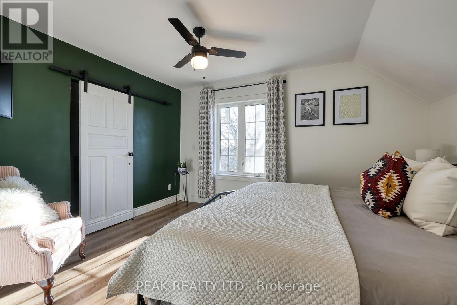 108 BALDWIN STREET - 24