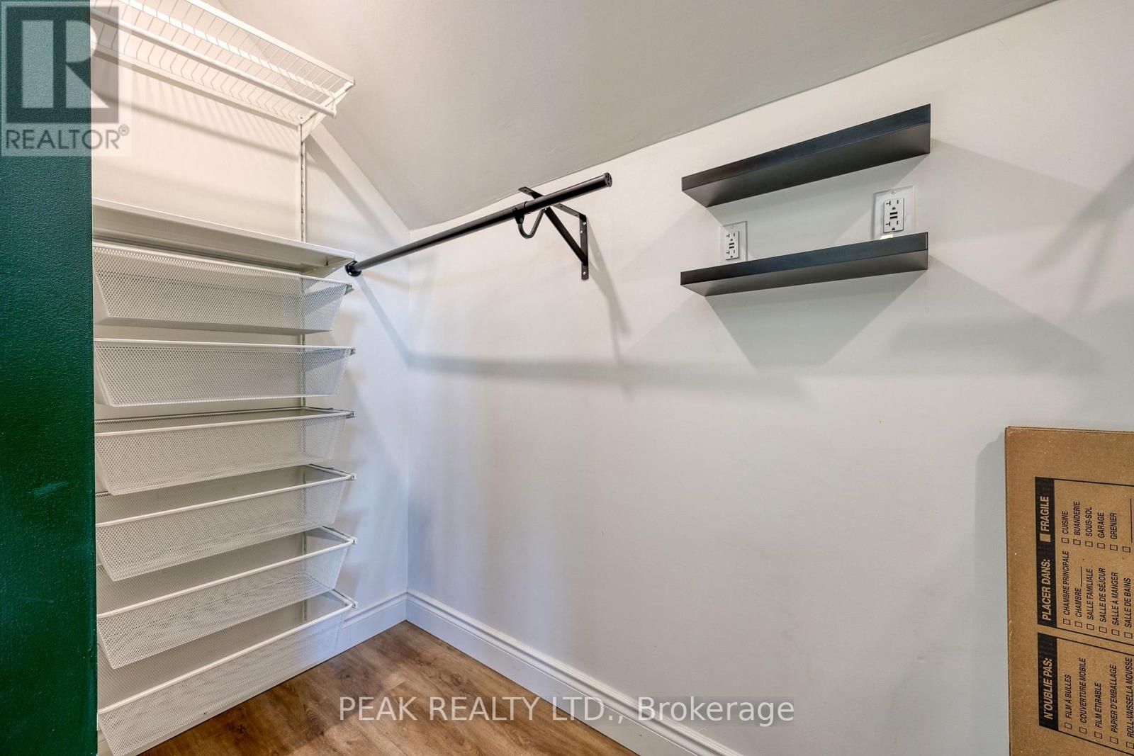 108 BALDWIN STREET - 26