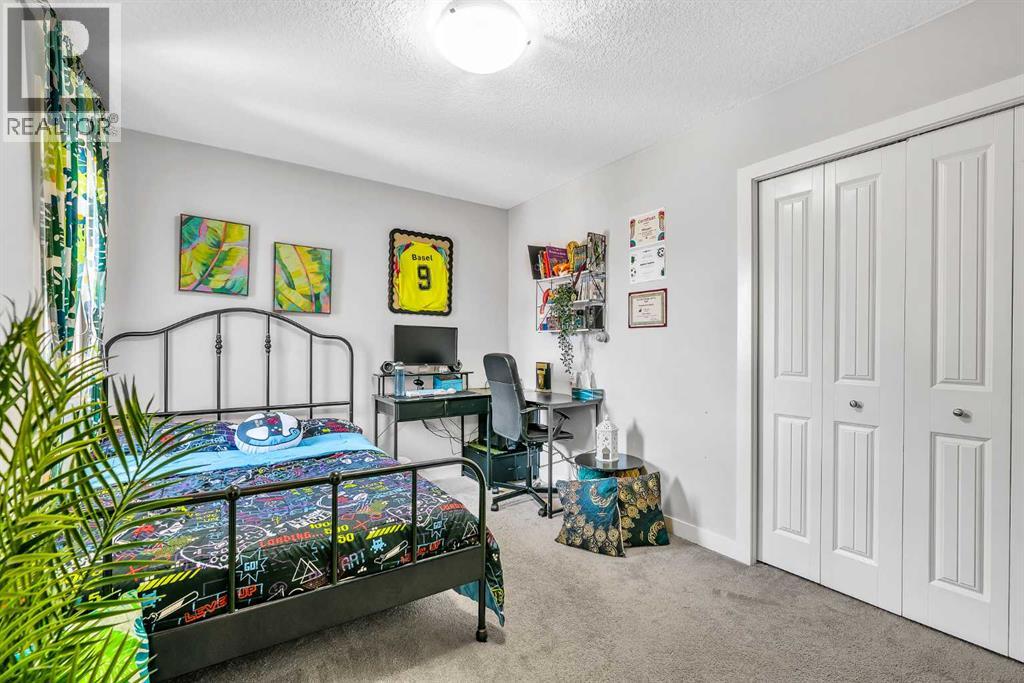 172 Sherwood Square NW - 35