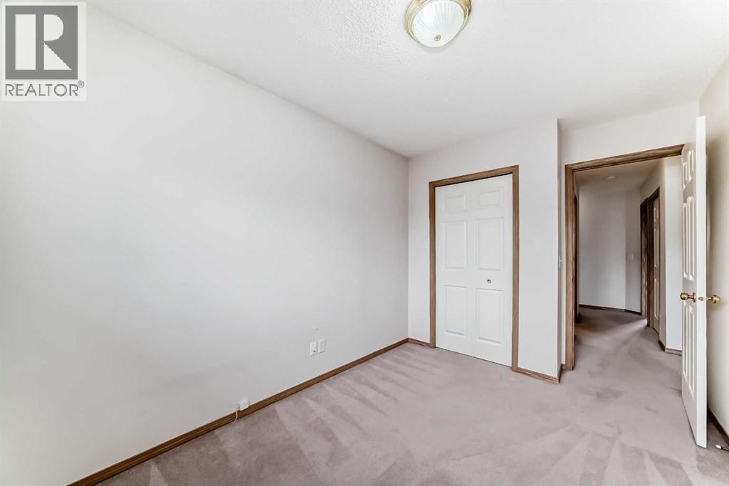 152 Country Hills Villas NW - 20