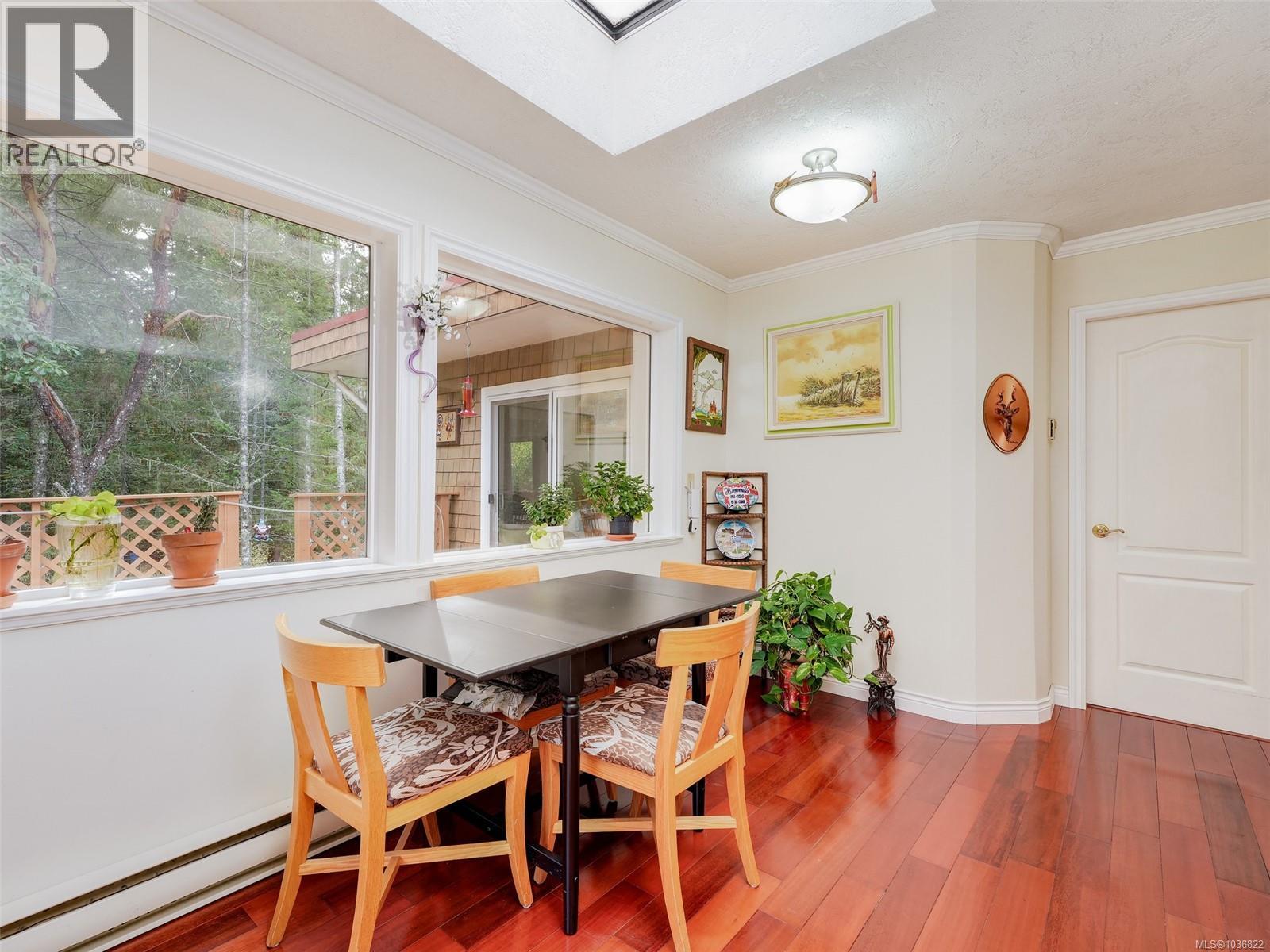 371 McCurdy Dr - 16