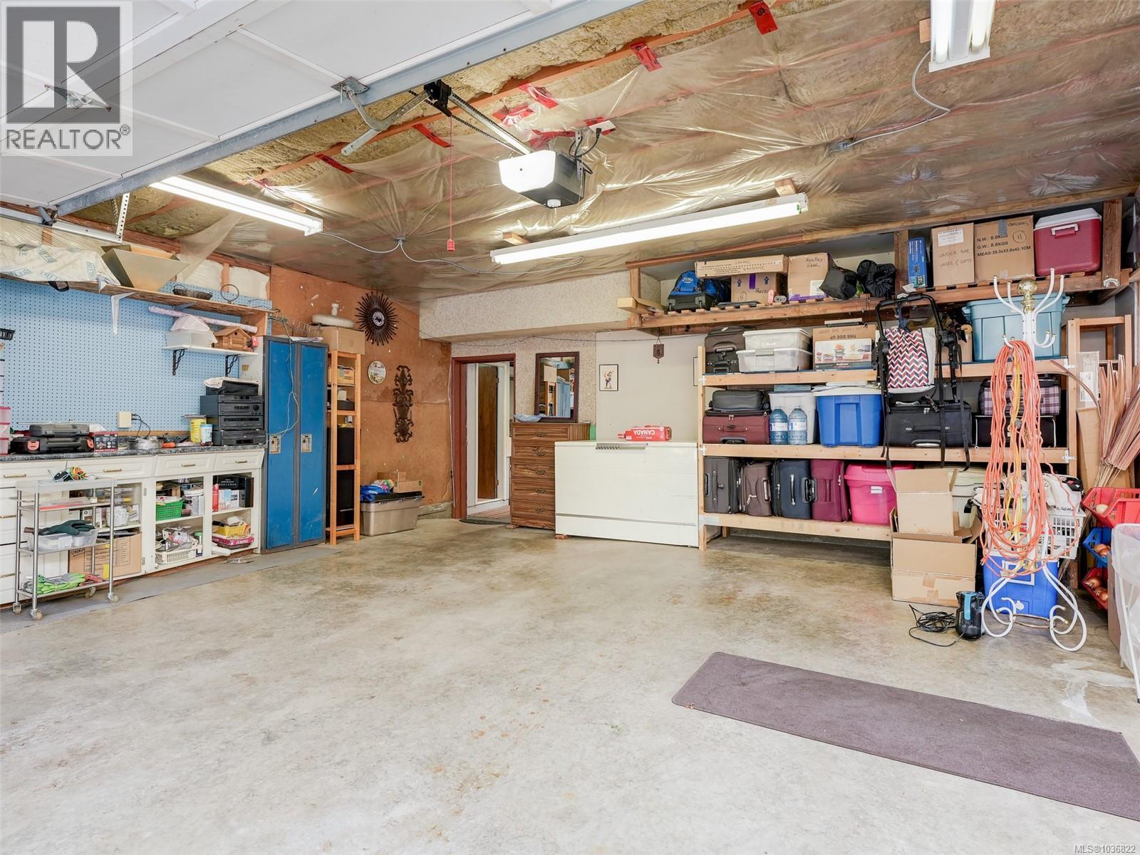 371 McCurdy Dr - 37