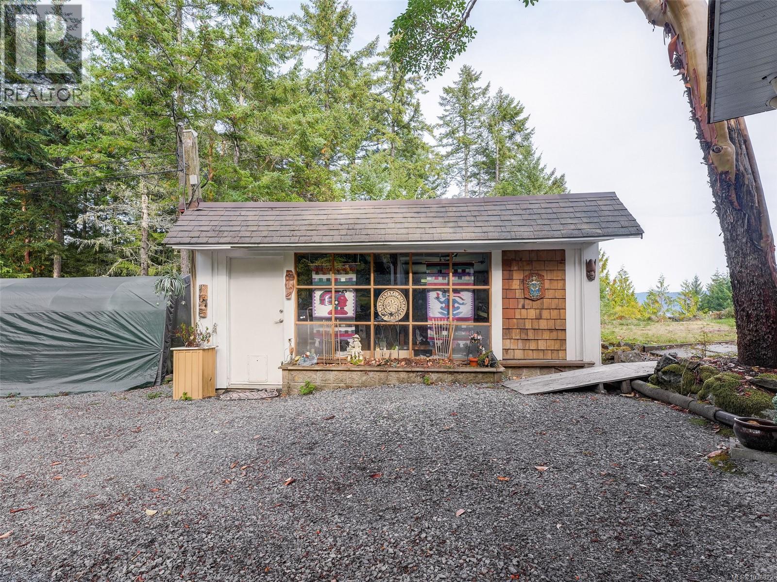 371 McCurdy Dr - 39