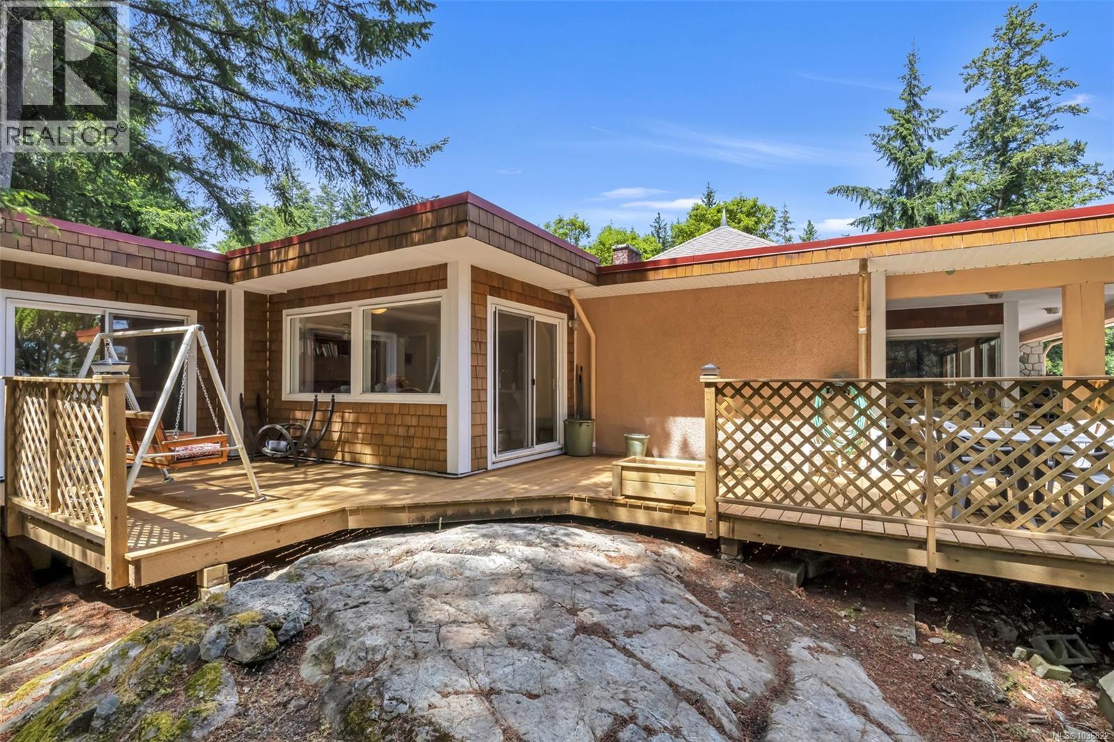 371 McCurdy Dr - 54