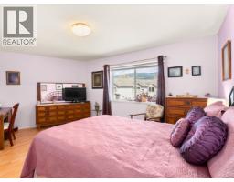 38 5761 Wharf Avenue, Sechelt, BC V0N3A0 Photo 12