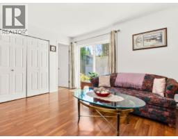 38 5761 Wharf Avenue, Sechelt, BC V0N3A0 Photo 17