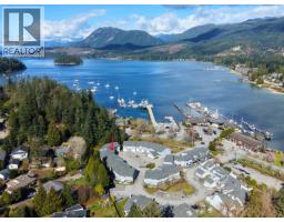 38 5761 Wharf Avenue, Sechelt, BC V0N3A0 Photo 24