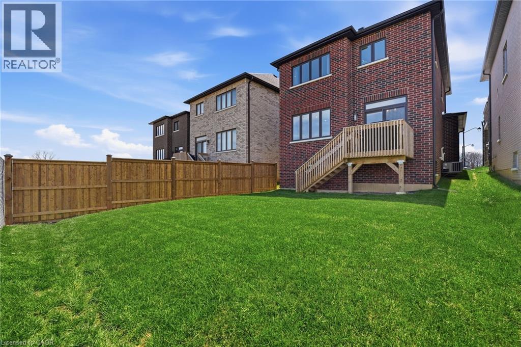 239 ALESSIO Drive, Hamilton, Ontario, L9B0K7 — Photo 11