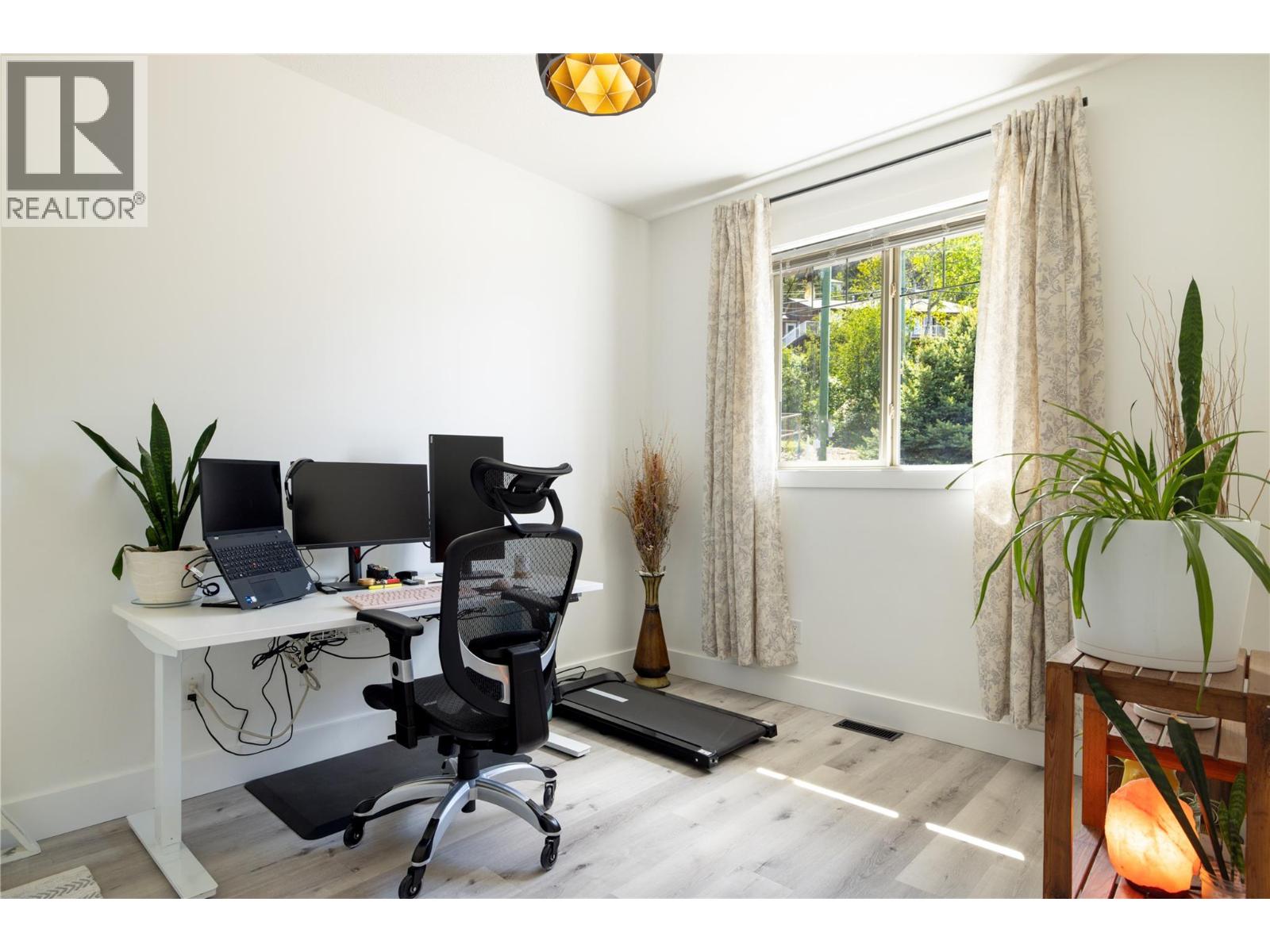 5521 Hartnell Road, Vernon