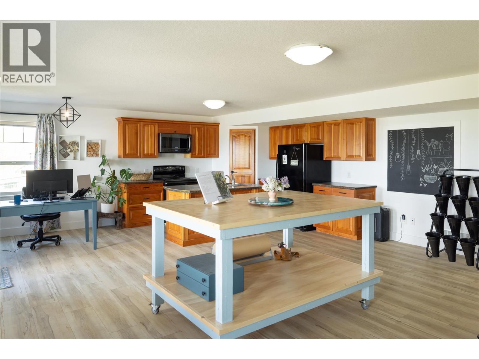 5521 Hartnell Road, Vernon