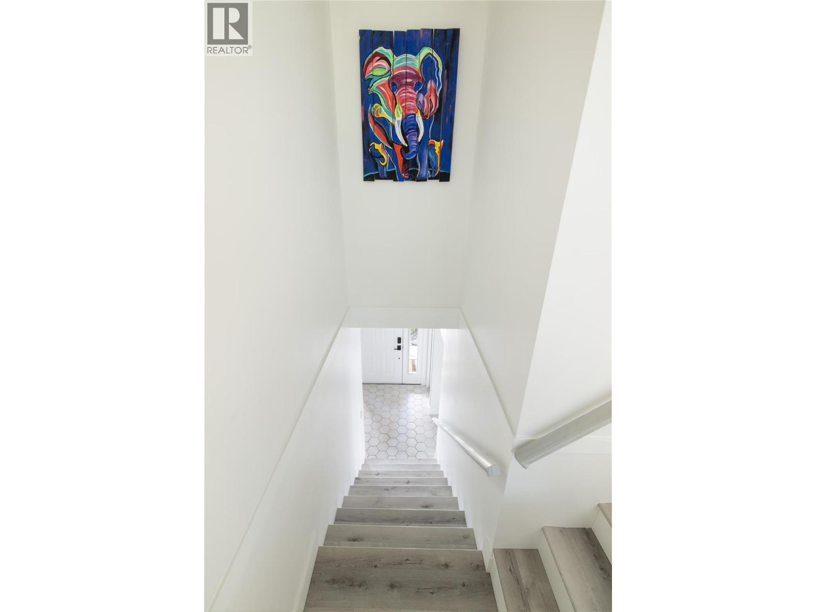5521 Hartnell Road - 6