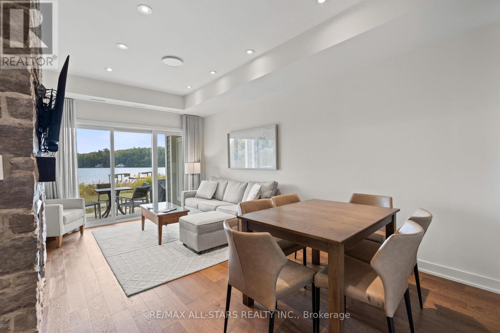 #31 1869 MUSKOKA ROAD 118 - 14