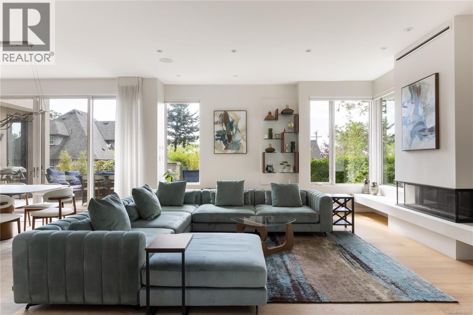 2816 Burdick Ave - 33
