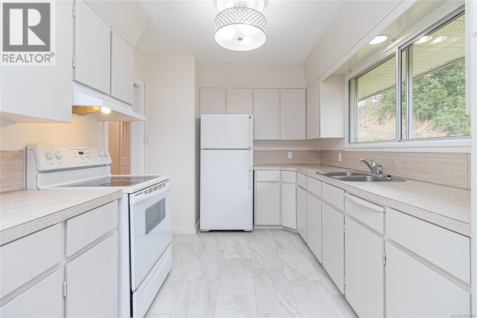 1476 Tatlo Rd - 17