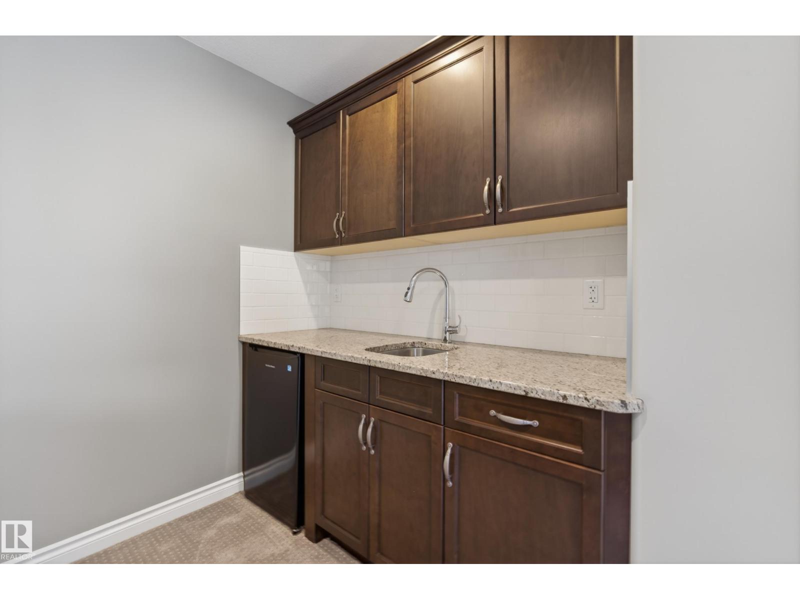 11523 80 AV NW, Edmonton